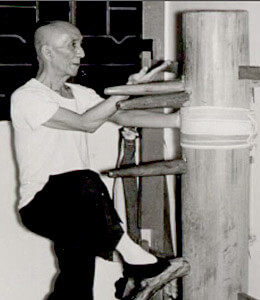 Yip Man on the Wing Chun dummy